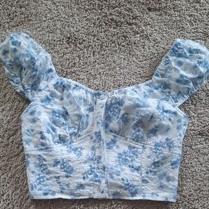 Arizona Jean Company Blue and White Floral Blouse